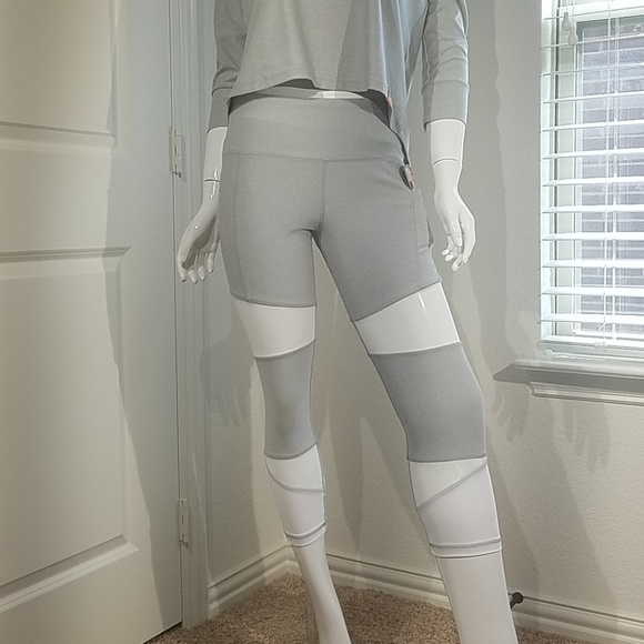 X By Gottex Power Hi Waist Capri Legging - Picture 7 of 8